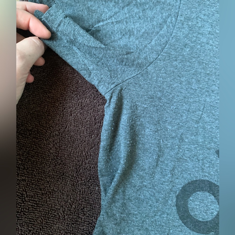 Adidas Women’s The Go To Performance Tee - Gray and Black front logo - Small - Picture 5 of 8